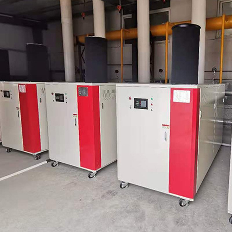 Vákuový teplovodný kotol